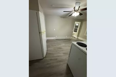 388 E Merrimack St #2, Lowell, MA 01852 - Photo 7