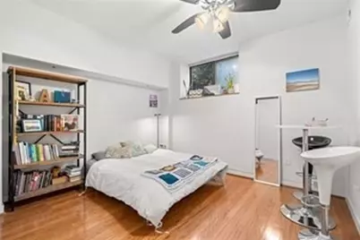 267 Beacon St #1, Boston, MA 02116 - Photo 9