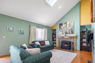 7 Germaine Ave, Methuen, MA 01844 - Photo 5