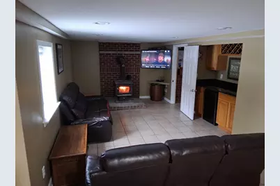 34 Brigham Ave, Marlborough, MA 01752 - Photo 23