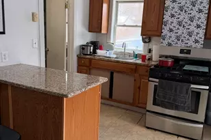 92 French, Stoughton, MA 02072 - Photo 9