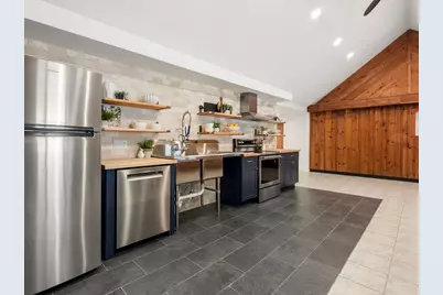 241 Mashapaug Rd, Holland, MA 01521 - Photo 9