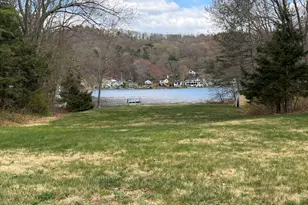 241 Mashapaug Rd, Holland, MA 01521 - Photo 25