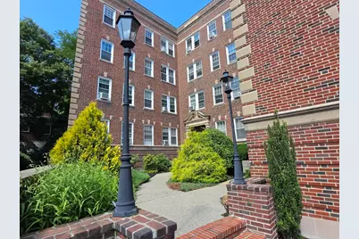 22 Concord Avenue #11, Cambridge, MA 02138 - Photo 1