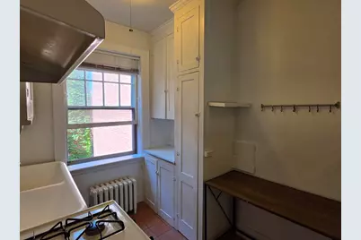 22 Concord Avenue #11, Cambridge, MA 02138 - Photo 9