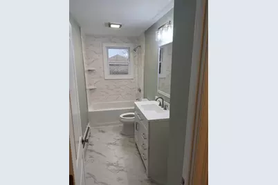 123 Whitman St, New Bedford, MA 02745 - Photo 7