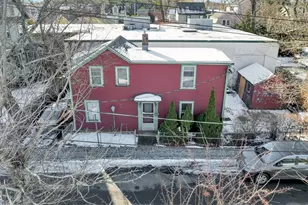 54 Bellis Cir, Cambridge, MA 02140 - Photo 5