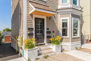 66 Falcon St, Boston, MA 02128 - Photo 11