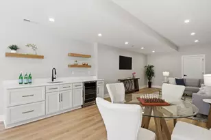 1 Delisio Dr, Andover, MA 01810 - Photo 33