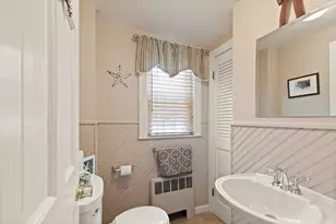 35 Longfellow Rd, Reading, MA 01867 - Photo 27