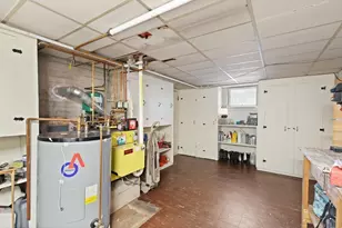 35 Longfellow Rd, Reading, MA 01867 - Photo 35