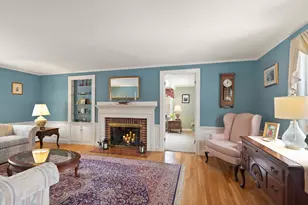 35 Longfellow Rd, Reading, MA 01867 - Photo 5