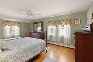 35 Longfellow Rd, Reading, MA 01867 - Photo 19