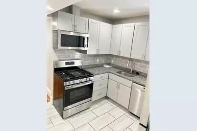 1 Ropes St. #4, Salem, MA 01970 - Photo 3