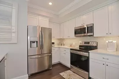 635 Old Post Rd #210, Sharon, MA 02067 - Photo 5