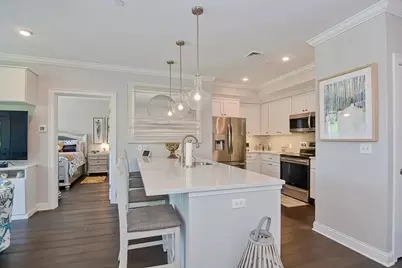 635 Old Post Rd #210, Sharon, MA 02067 - Photo 3