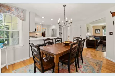 37 Valleywood Rd, Hopkinton, MA 01748 - Photo 9