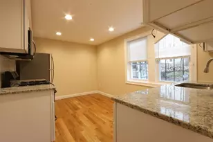 3 St James Pl, Boston, MA 02119 - Photo 13