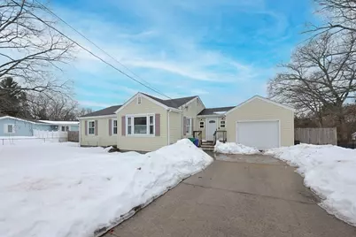 338 Mendon Rd, Attleboro, MA 02703 - Photo 3