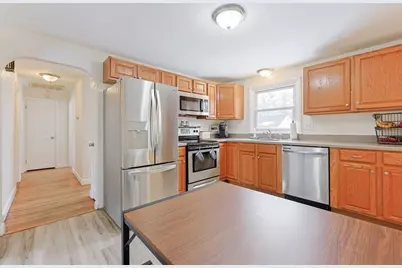 338 Mendon Rd, Attleboro, MA 02703 - Photo 15