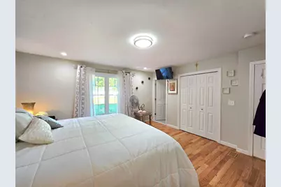 457 Granite St, Worcester, MA 01607 - Photo 17