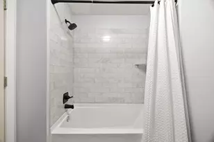 221 Oak St, Brockton, MA 02301 - Photo 13