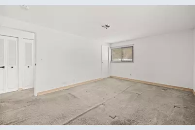 221 Oak St #4-15, Brockton, MA 02301 - Photo 9