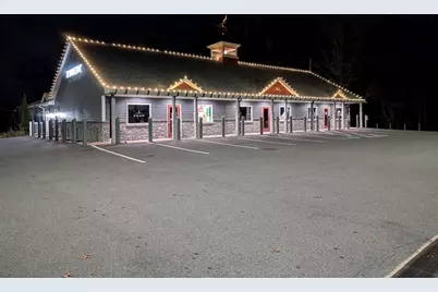 263 Bedford Street #2, Lakeville, MA 02347 - Photo 3