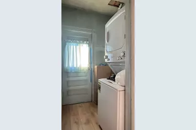 44 Walnut St, Everett, MA 02149 - Photo 21