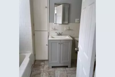 1792 Pleasant St #5, Fall River, MA 02723 - Photo 11