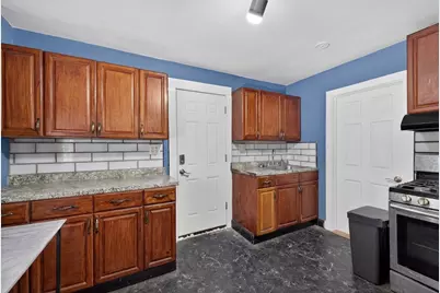 11 Cleaves St, Quincy, MA 02171 - Photo 5