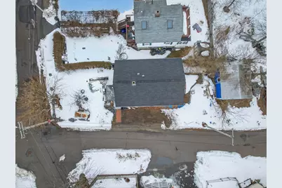 11 Cleaves St, Quincy, MA 02171 - Photo 15