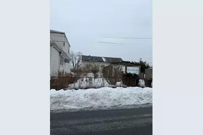 5 Bates Street, Revere, MA 02151 - Photo 3