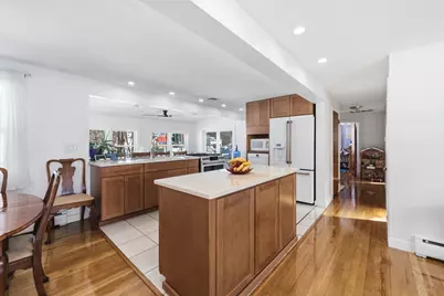 11 Hillcrest Ave, Brockton, MA 02301 - Photo 1