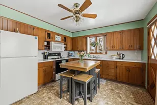 30 Nashua St, New Bedford, MA 02740 - Photo 5