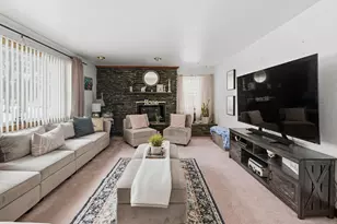 30 Nashua St, New Bedford, MA 02740 - Photo 13