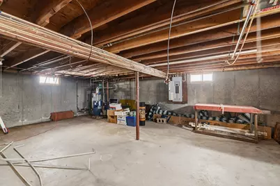 30 Nashua St, New Bedford, MA 02740 - Photo 25