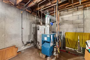 30 Nashua St, New Bedford, MA 02740 - Photo 23