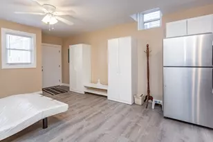 521 Kempton St, New Bedford, MA 02740 - Photo 5