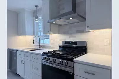 31 Bellwood Cir #31, Bellingham, MA 02019 - Photo 9