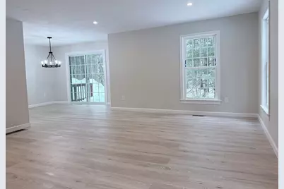 31 Bellwood Cir #31, Bellingham, MA 02019 - Photo 15