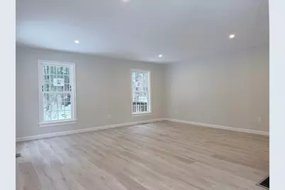 31 Bellwood Cir #31, Bellingham, MA 02019 - Photo 17