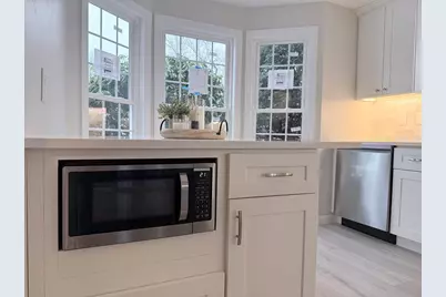 31 Bellwood Cir #31, Bellingham, MA 02019 - Photo 5