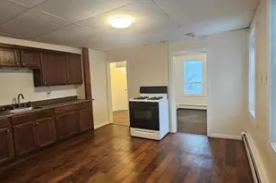 20 Main St, Spencer, MA 01562 - Photo 1