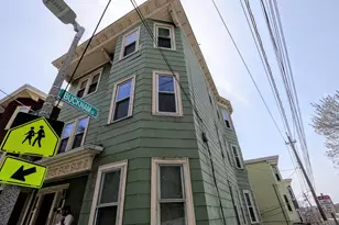 90 Fisher Ave, Boston, MA 02120 - Photo 15