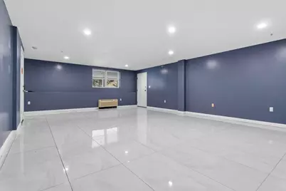 30 Franklin St #116, Malden, MA 02148 - Photo 5