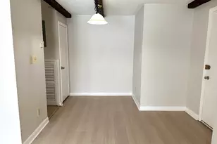 114 Oak Ln, Brockton, MA 02301 - Photo 5