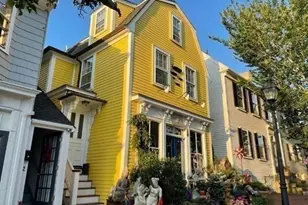 164 Washington St, Marblehead, MA 01945 - Photo 1