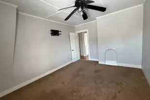 127 Court St, Plymouth, MA 02360 - Photo 11