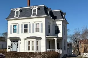 127 Court St, Plymouth, MA 02360 - Photo 1